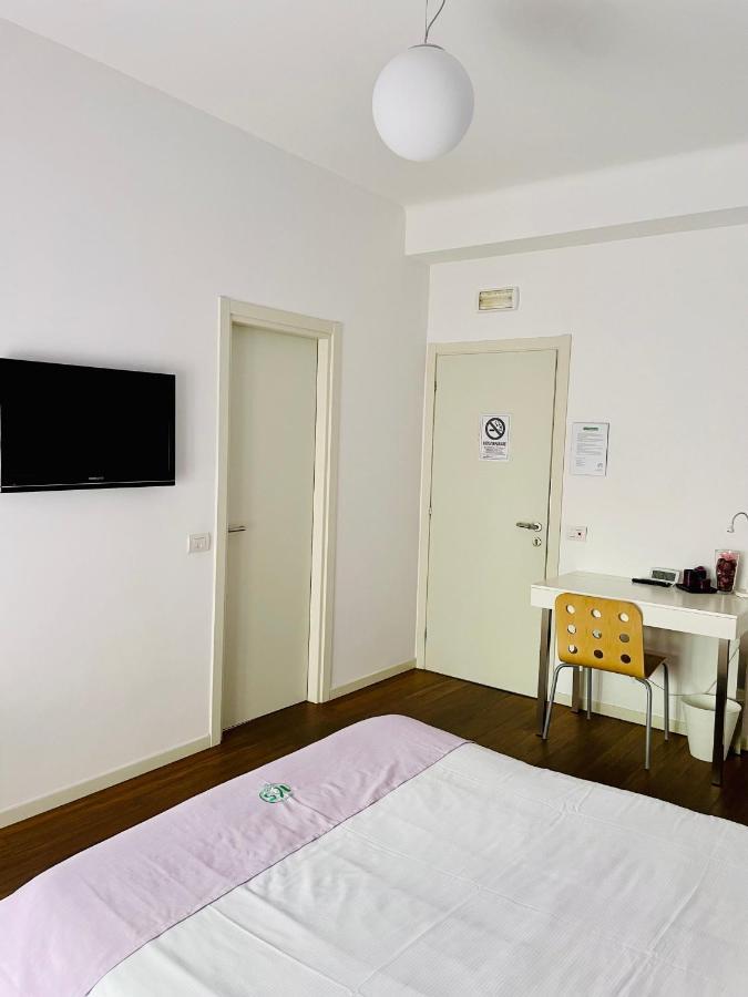 ホテル Via Padova 165 ミラノ エクステリア 写真